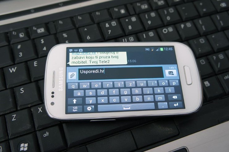 Samsung_Galaxy_S-III_mini_live_test (12).jpg